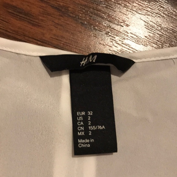 H&M top - Picture 2 of 3